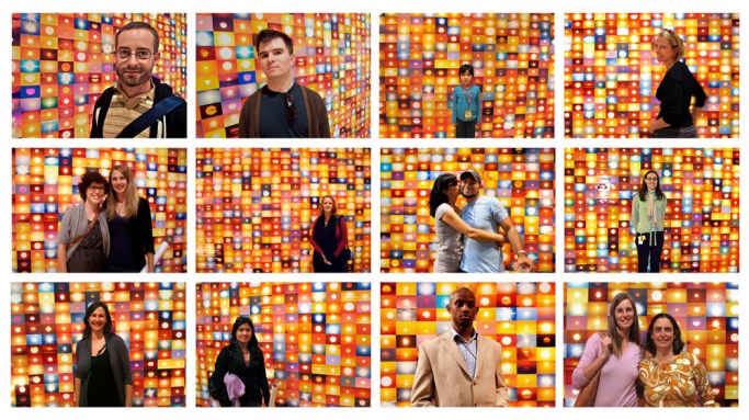 Penelope Umbrico, People in front of Suns from Flickr, from the series Suns (From Sunsets) from Flickr, 2006 - ongoing