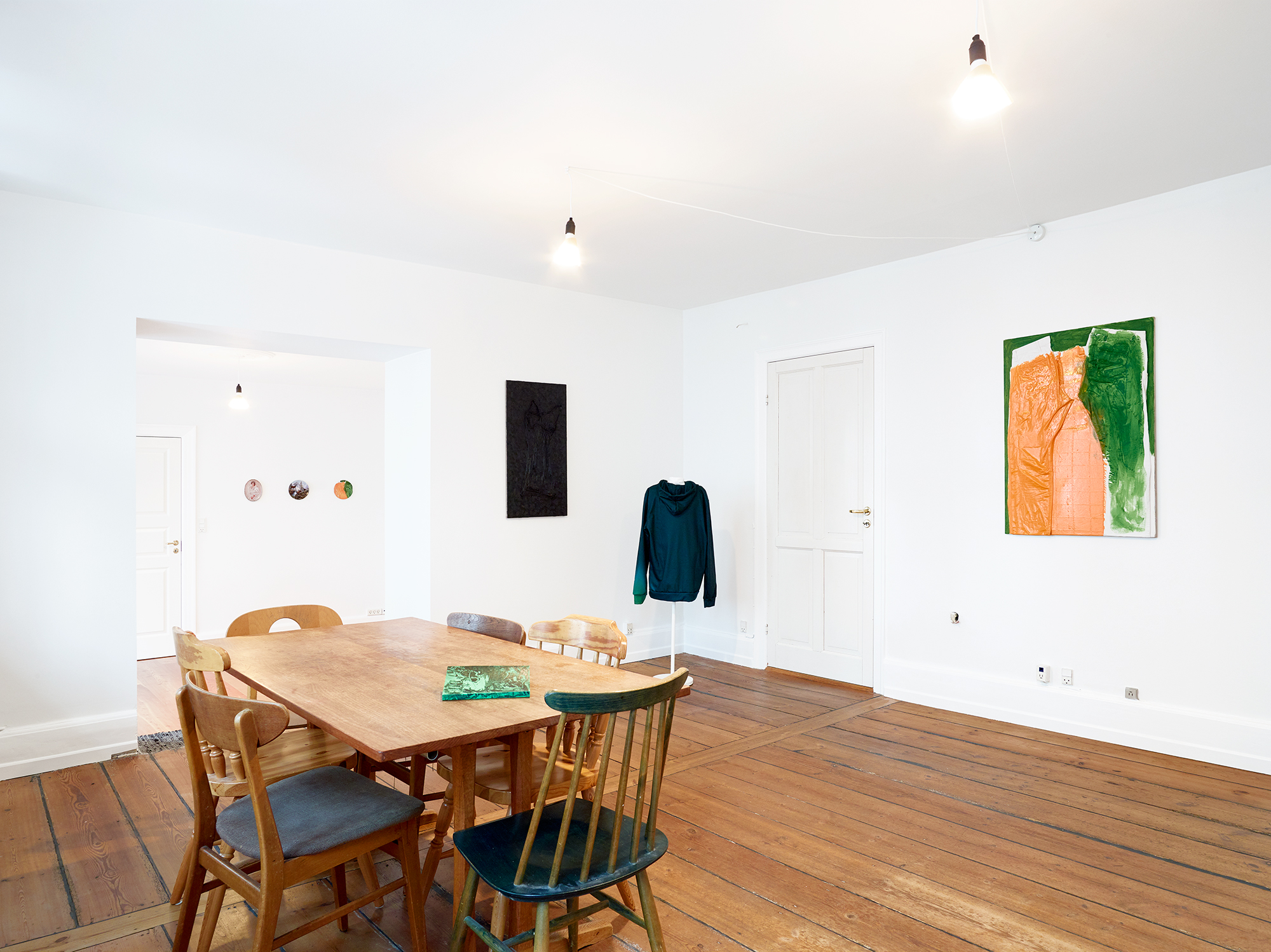 Installation view, Grass is greener. Part II, JIR SANDEL. Photo by Malle Madsen