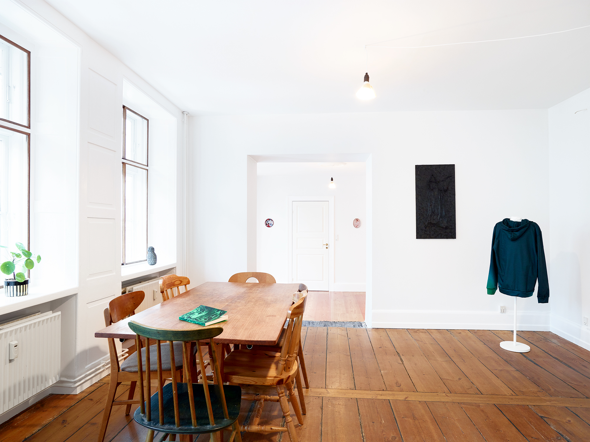 Installation view, Grass is greener. Part II, JIR SANDEL. Photo by Malle Madsen